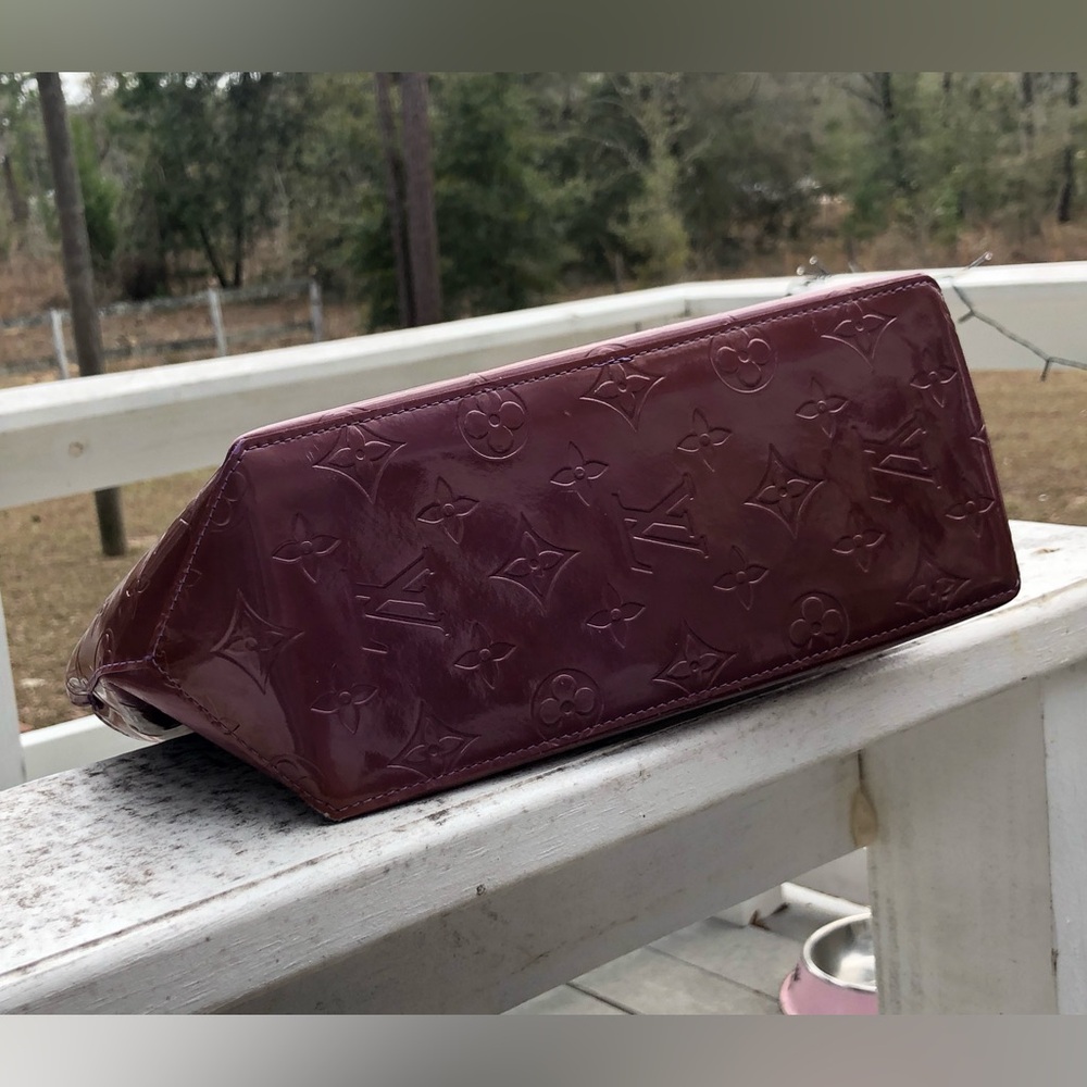 Louis Vuitton Monogram Vernis Reade PM - Picture 4 of 7